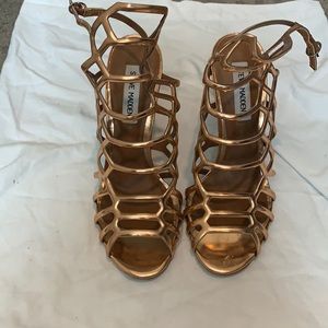 Steve Madden rose gold caged sandals